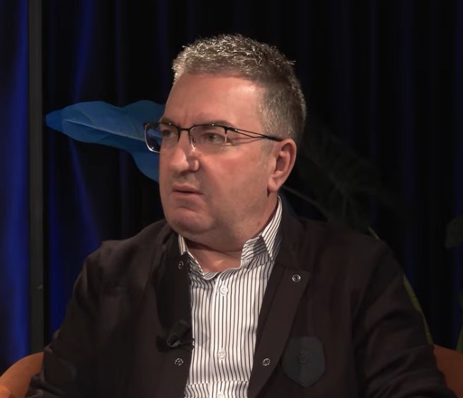Luan Rama: Gazetaria e viteve ’90 prodhoi figurat më të forta të medias dhe politikës shqiptare